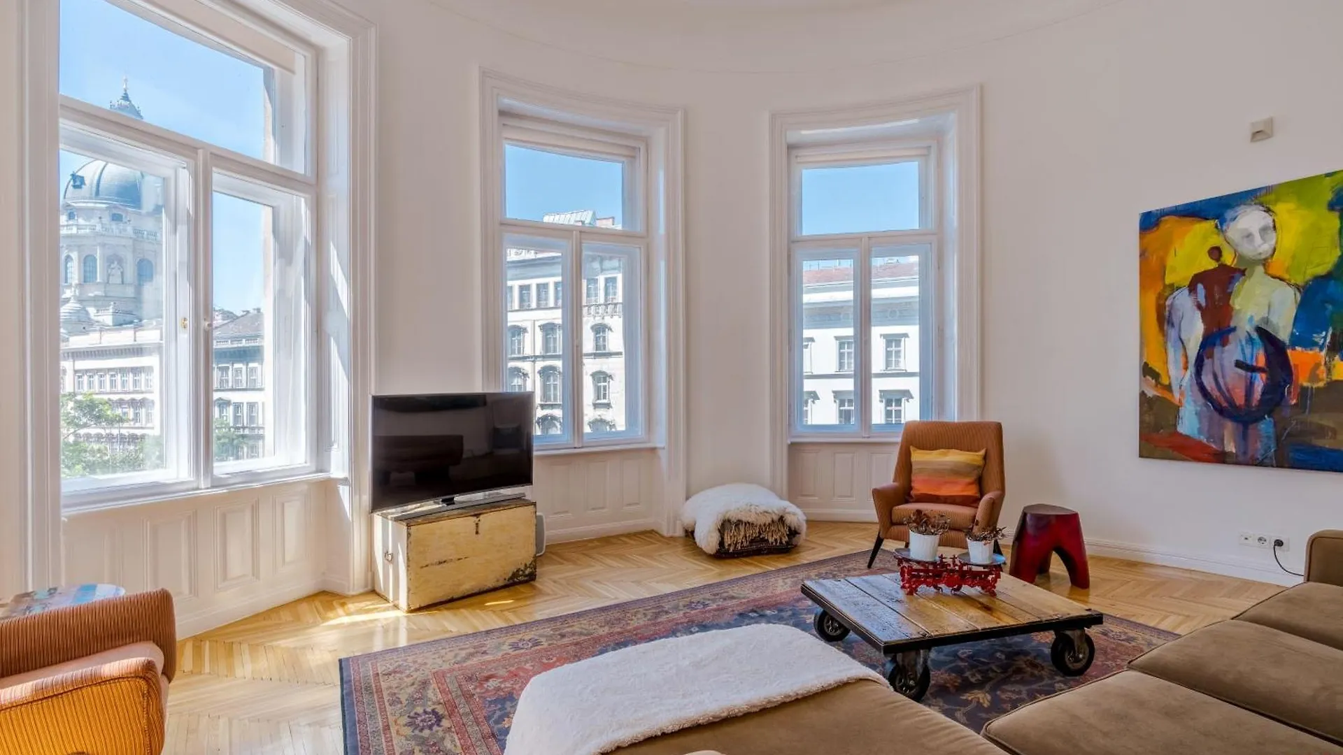 Highrise Art Apartment Budapest