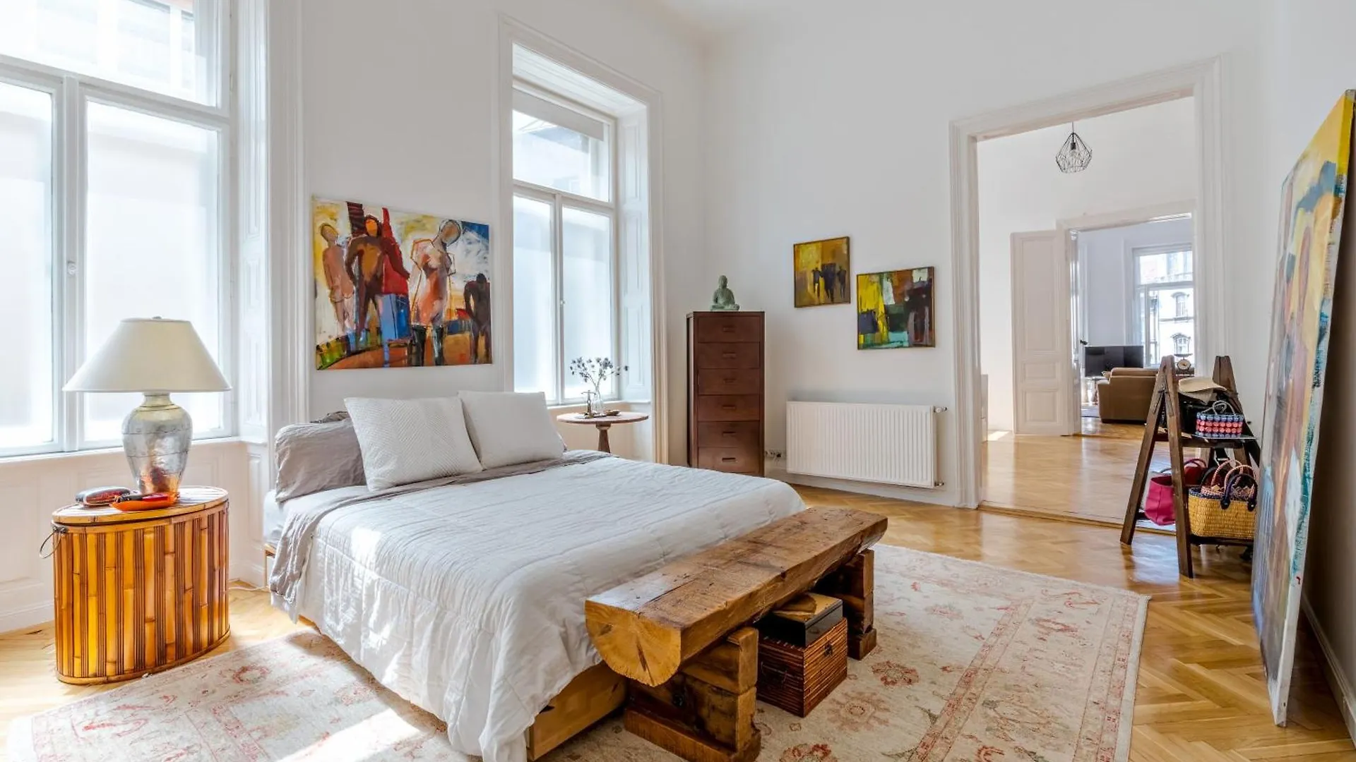 Highrise Art Apartment Budapest